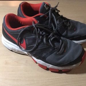 Nike Air 1 TR athletic shoes